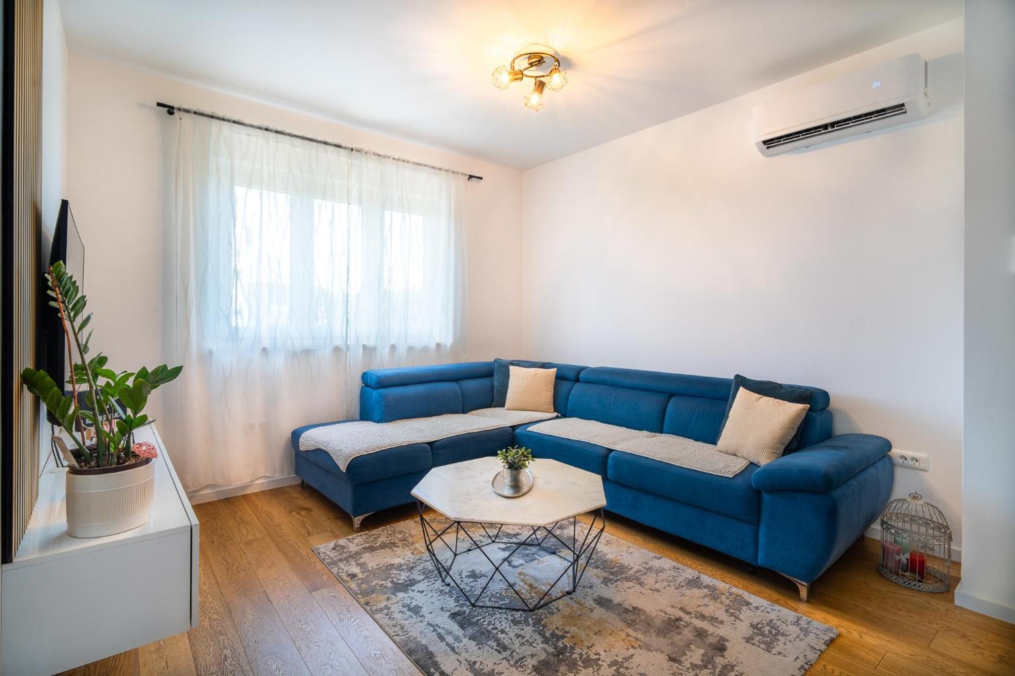 Korina Apartment - Free Private Parking Zára Kültér fotó